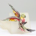 brosa " Exotique Parrot ". cloisonne . Statele Unite cca 1950